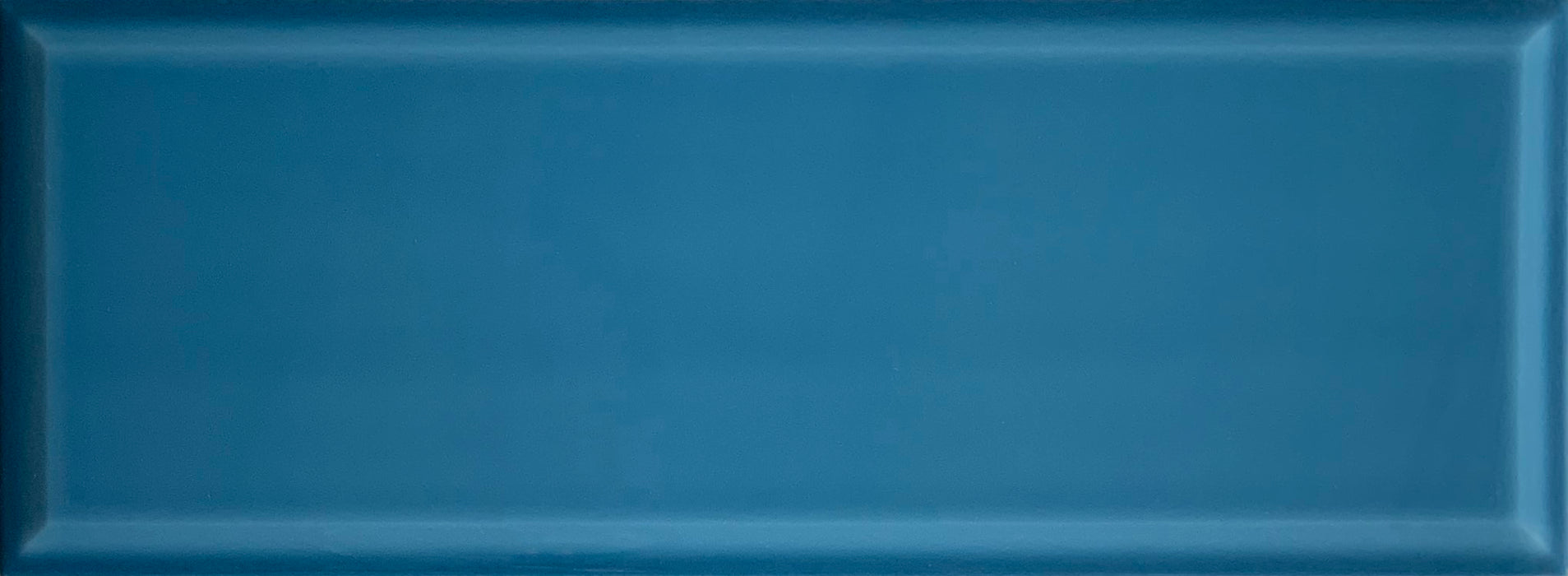 Form Bevel Azure FORM7A