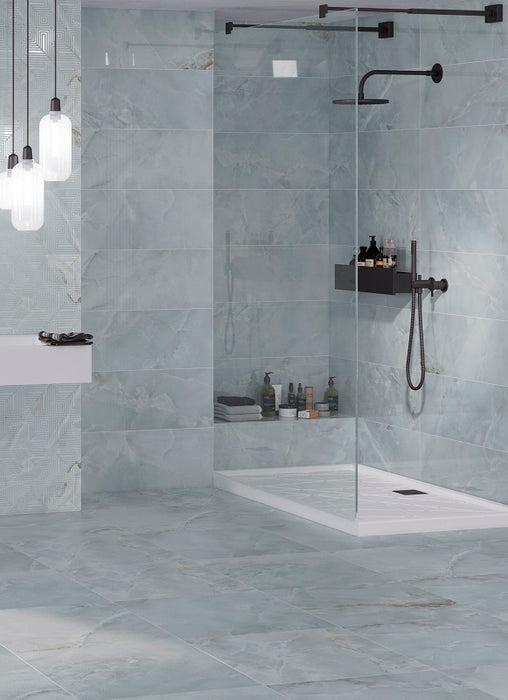 Onyx Lux Light Blue 600 x 600mm